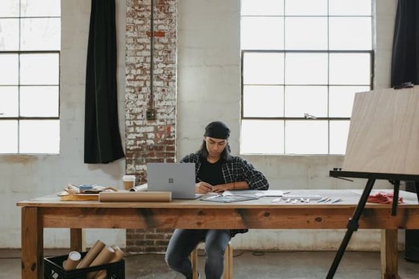 Comment améliorer sa technique artistique : Méthodes, Conseils et Inspiration
